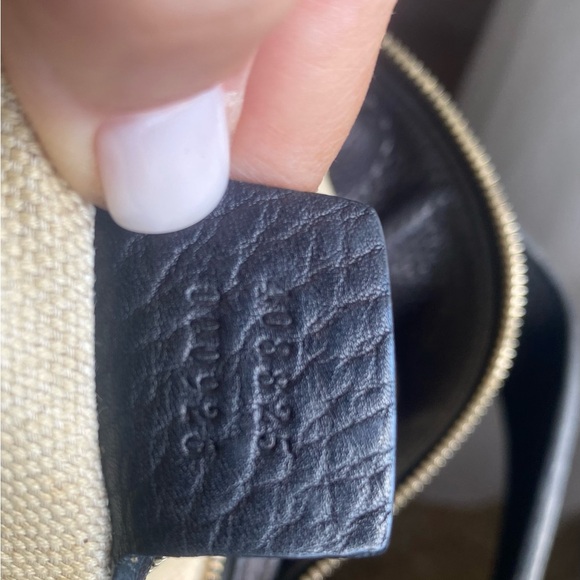 Gucci Convertible Hobo - Picture 9 of 11